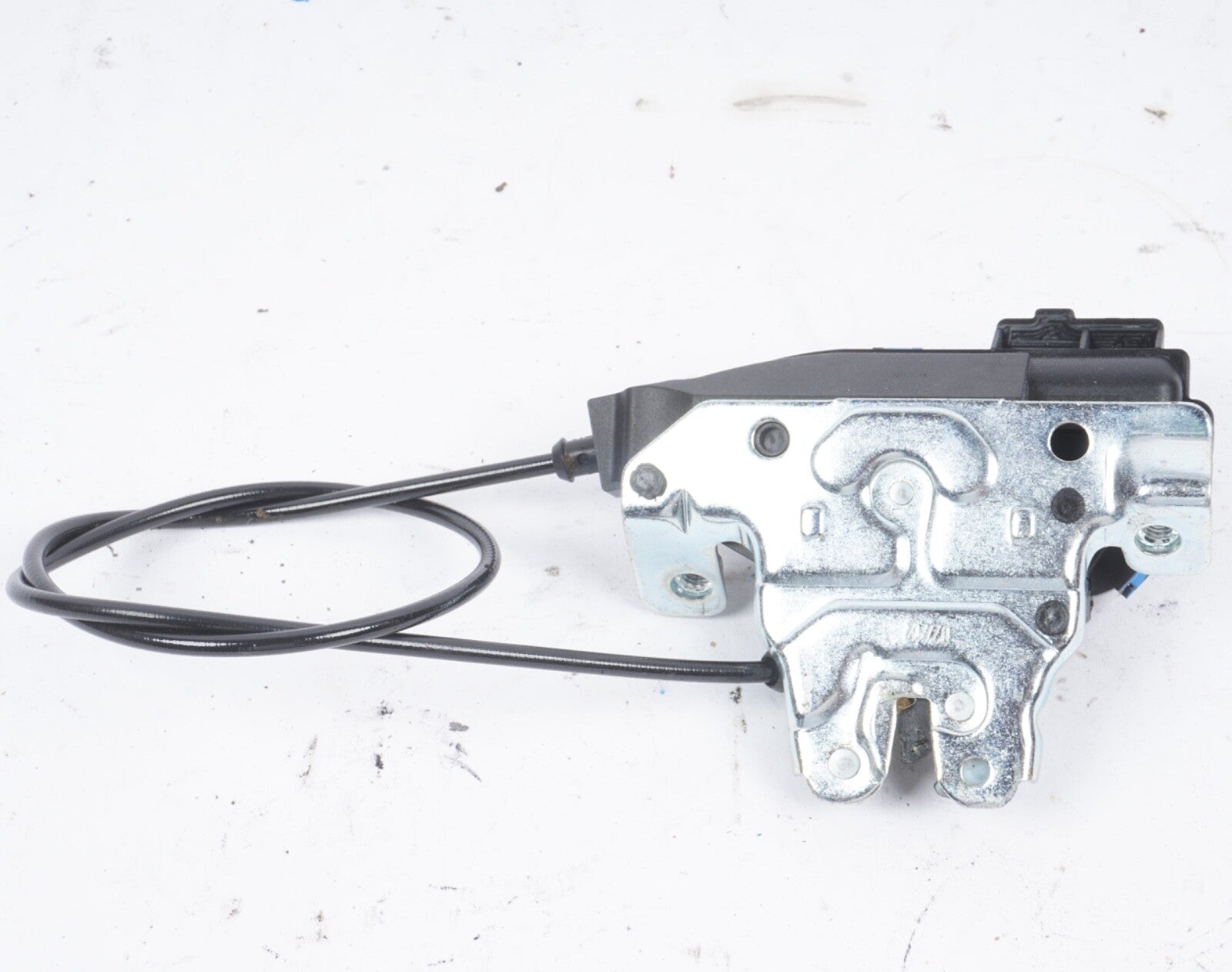 08-17 Mercedes W207 E350 SLK350 Trunk Lid Latch Lock Actuator 2047500485 OEM