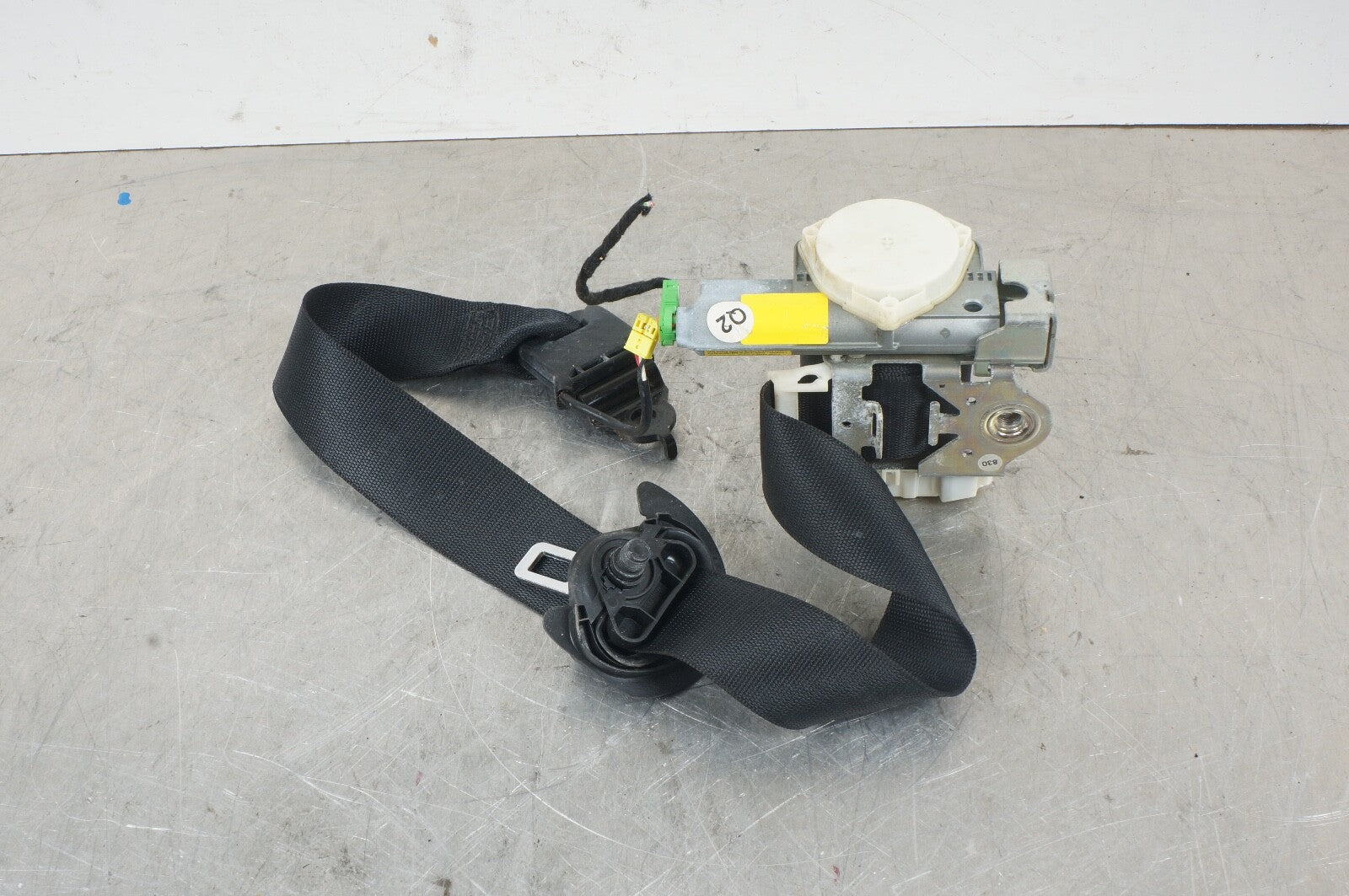 08-14 MERCEDES C250 C300 C350 CLASS FRONT RIGHT PASSENGER SEAT BELT 2048600286