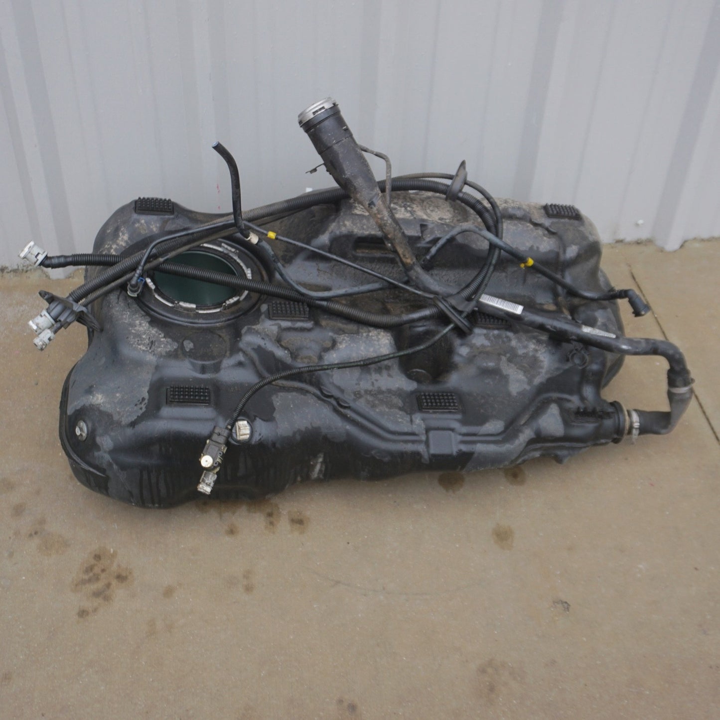 2015 - 2023 Jeep Renegade Fuel Gas Tank Storage Bottle Reservoir OEM