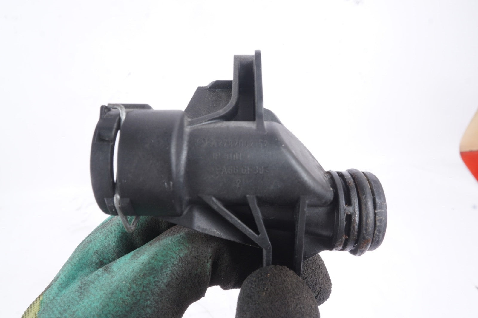 2782002152 Coolant Feed Line For Benz Fits Benz C207 W166 X166 S550 E550 CLS550