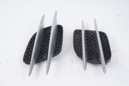 03-08 Mercedes R230 SL500 SL55 AMG SL550 Fender Grill Grille Vent Right Left OEM