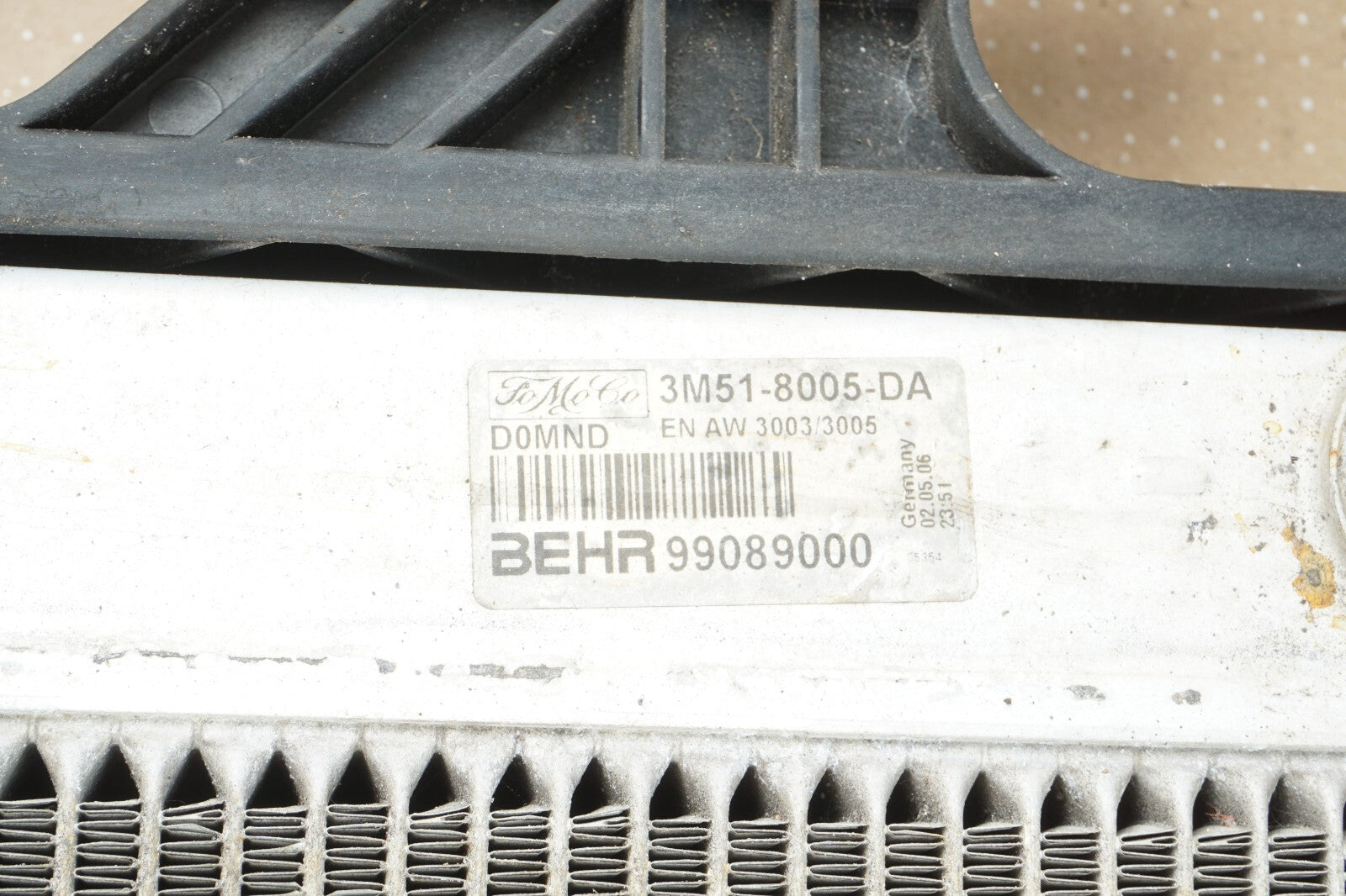 2006-2010 VOLVO C70 T5 ENGINE MOTOR COOLING COOLANT RADIATOR OEM