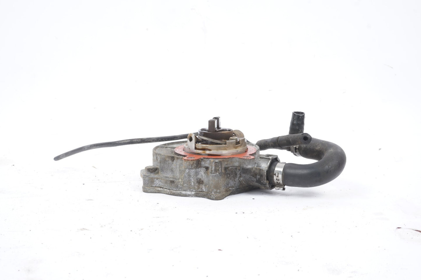 2012 - 2017 Audi A7 Engine Vacuum Pump 06E145100M OEM