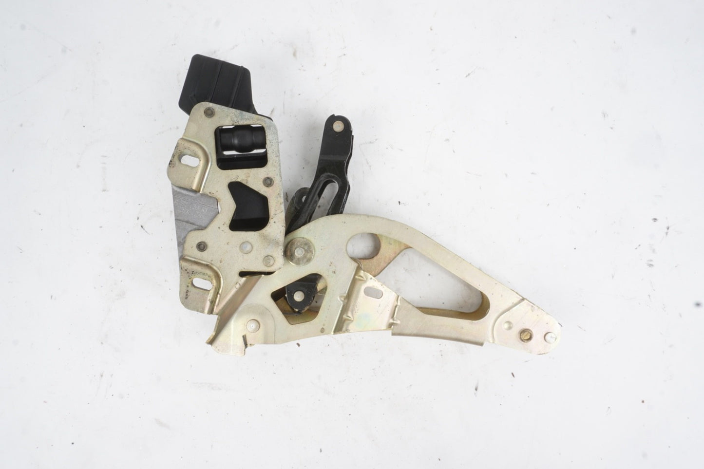 03-12 Mercedes R230 SL500 SL550 Right Trunk Lock Frame Cylinder 2307900471 OEM
