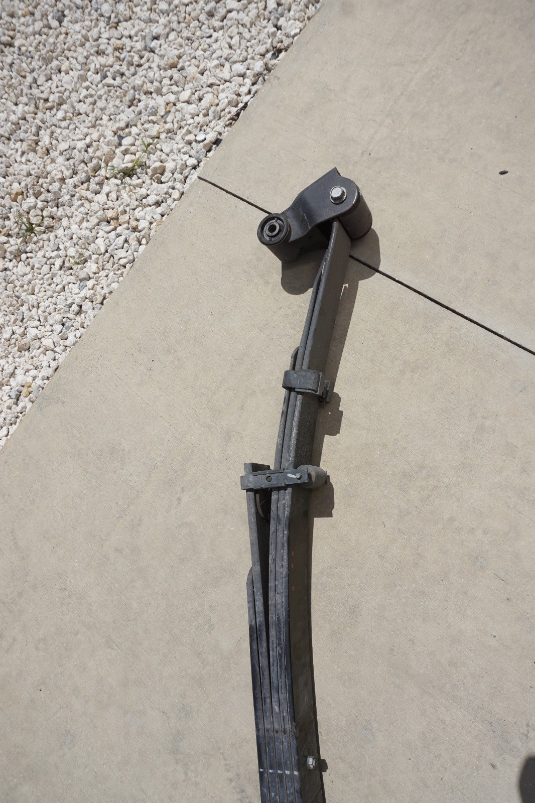 2017 - 2024 NISSAN TITAN XD REAR LEFT SIDE SUSPENSION LEAF SPRING OEM