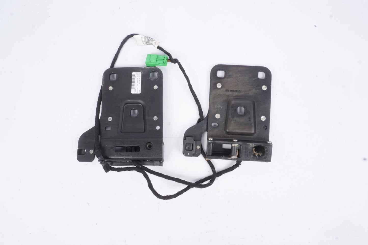 08-13 Volvo C70 Front Left & Right Roof Top Lock Latch Catch 30787577 Oem
