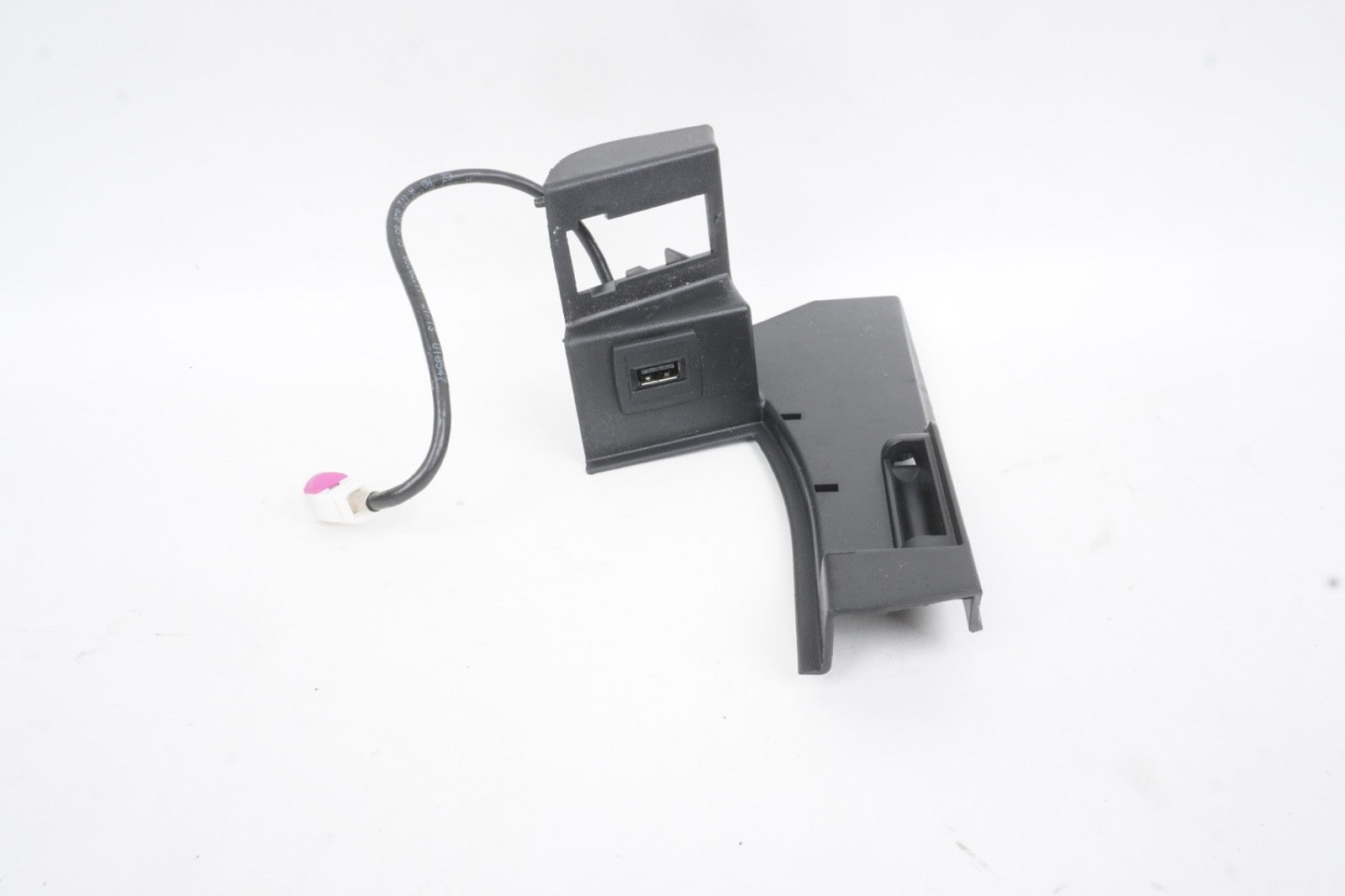 2008 - 2015 Mercedes C250 C300 Center Console Trim USB Connect Mount Plate OEM
