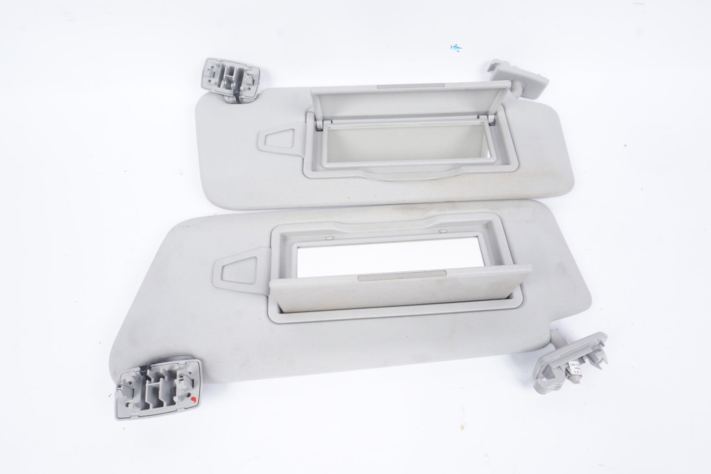 11-14 Mercedes E350 Convertible Left & Right Side Interior Sun Visor Sunvisor