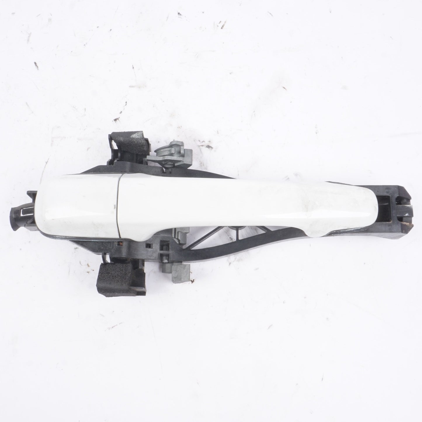 06-13 Volvo C70 Front Right Passenger Side Exterior Door Handle Trim White Oem