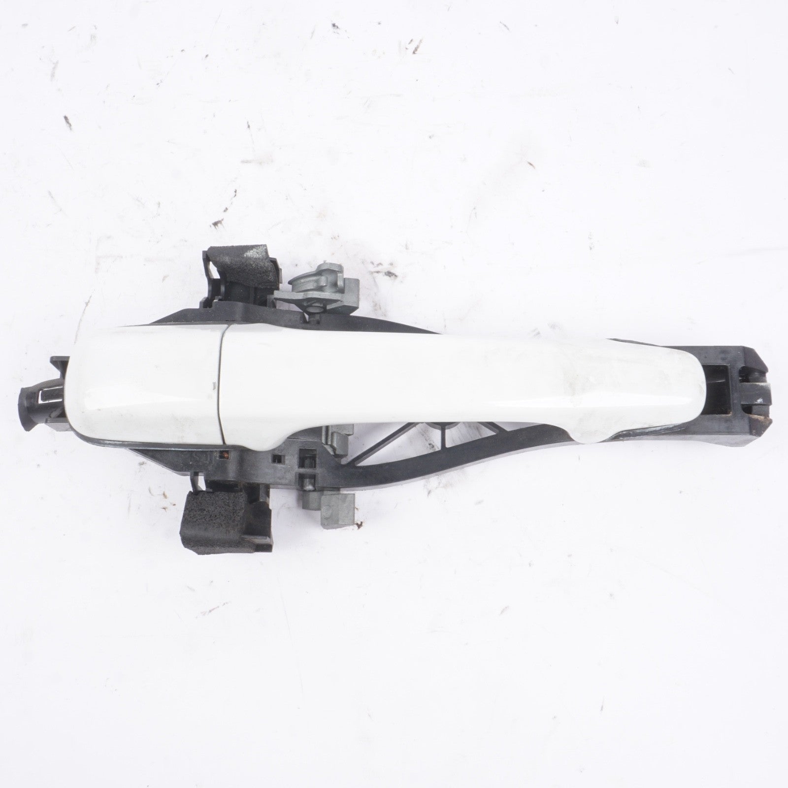 06-13 Volvo C70 Front Right Passenger Side Exterior Door Handle Trim White Oem
