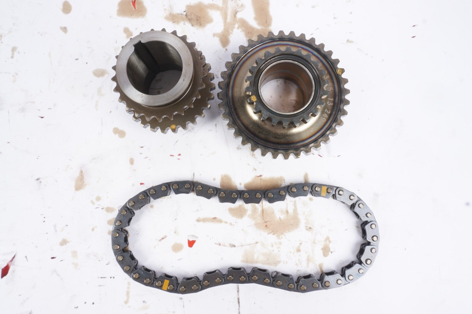2013-2019 MERCEDES GL450 GLS550 4.6L V8 M278 TIMING GEAR SPROCKET CHAIN