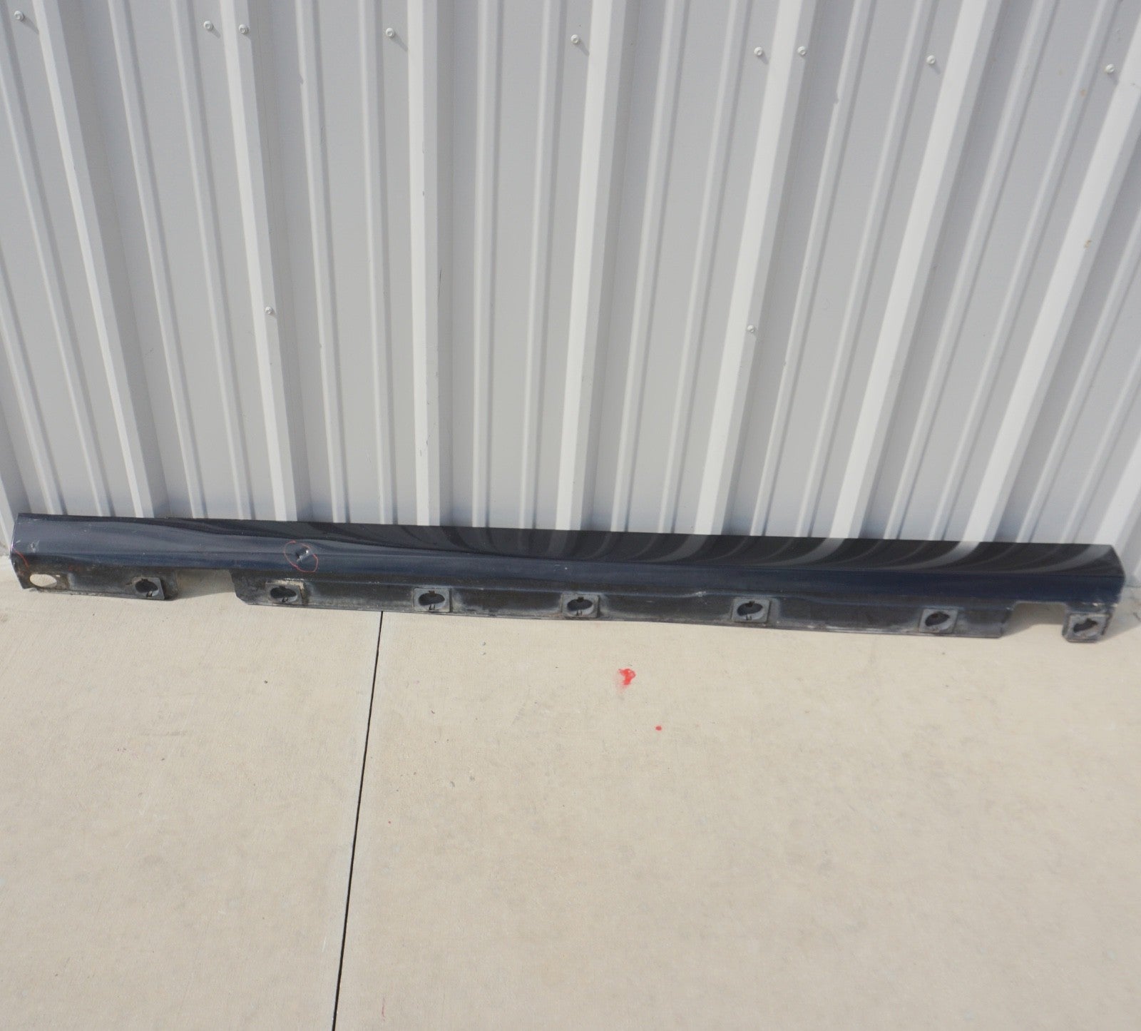 2010 - 2013 MERCEDES S550 W221 RIGHT PASS SIDE ROCKER PANEL SKIRT MOLDING OEM