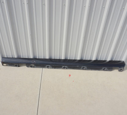 2010 - 2013 MERCEDES S550 W221 RIGHT PASS SIDE ROCKER PANEL SKIRT MOLDING OEM