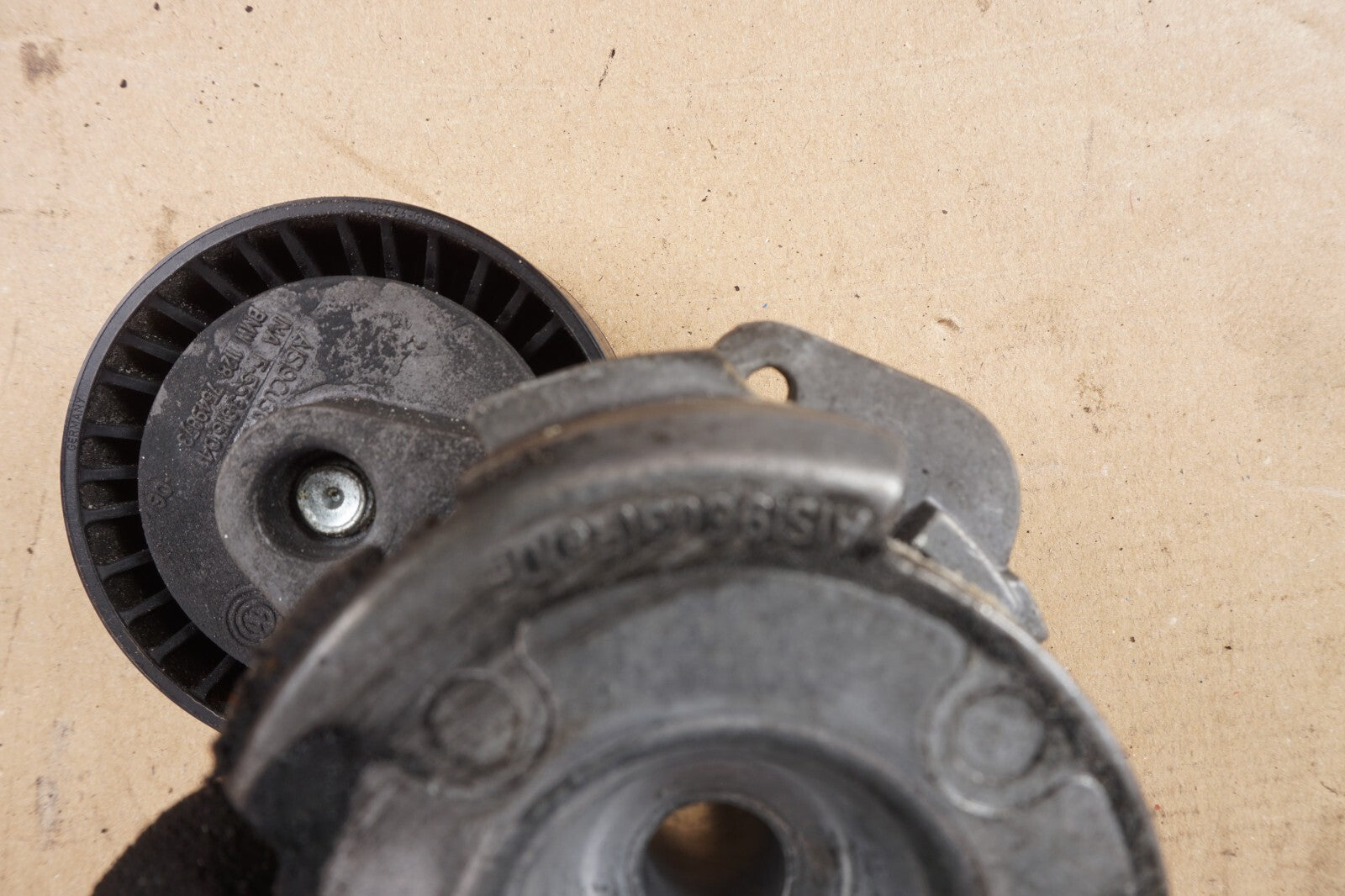 2012-2018 BMW 650I 550i 750i Belt Tensioner  OEM