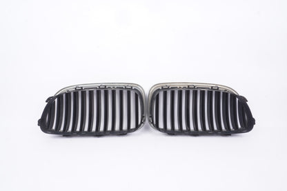 2011-2013 BMW 528i 535i xDrive Front Left Right Bumper Grille Set OEM 7200727