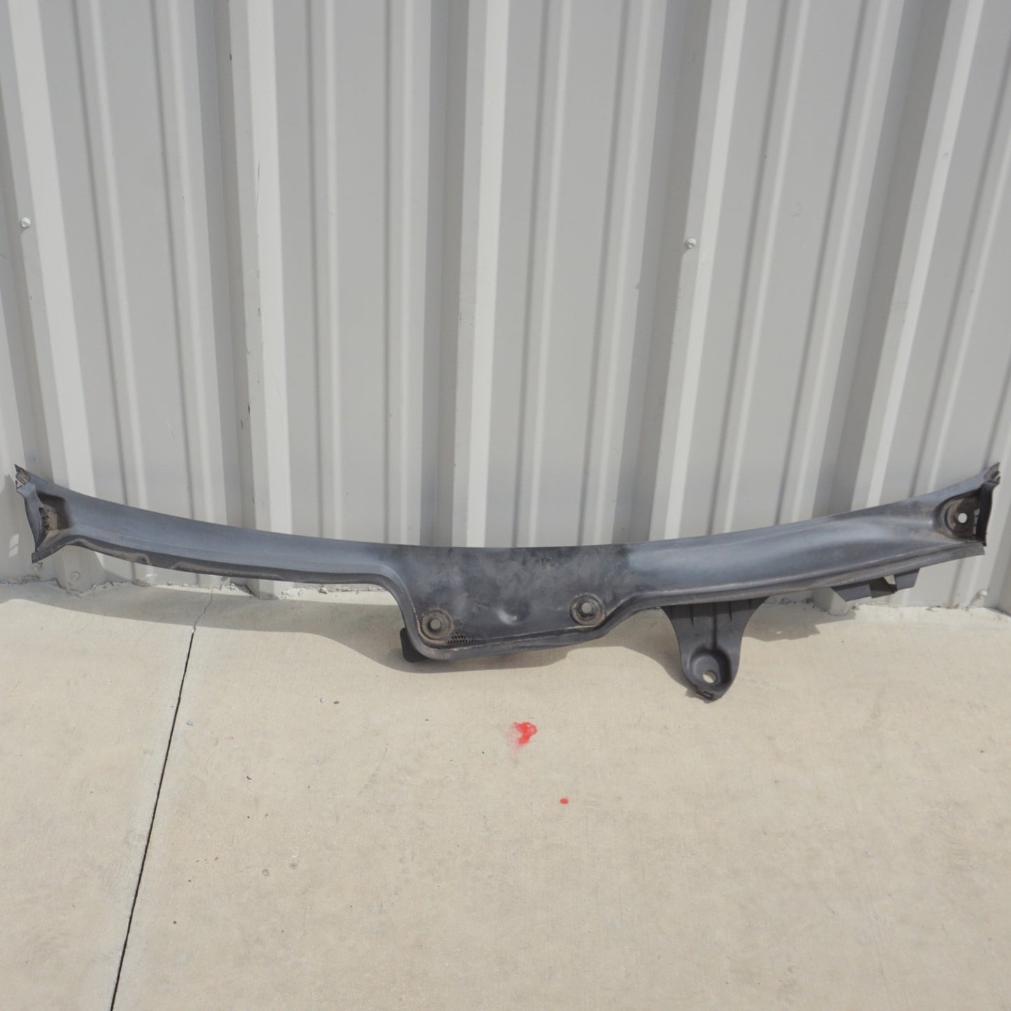 07-13 MERCEDES S550 W221 WINDSHIELD COWL PANEL BAFFLE WATER DRIP COVER OEM