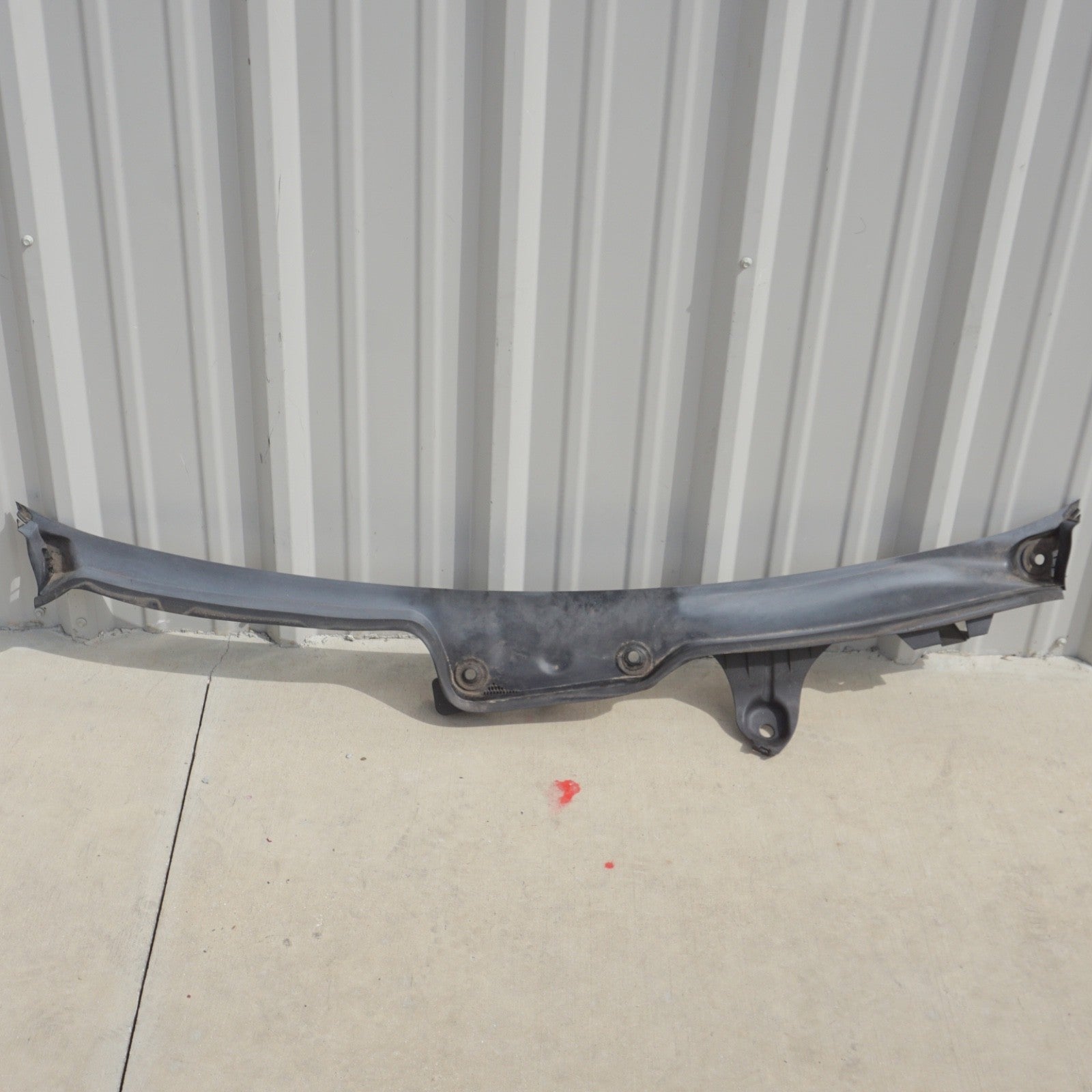 07-13 MERCEDES S550 W221 WINDSHIELD COWL PANEL BAFFLE WATER DRIP COVER OEM