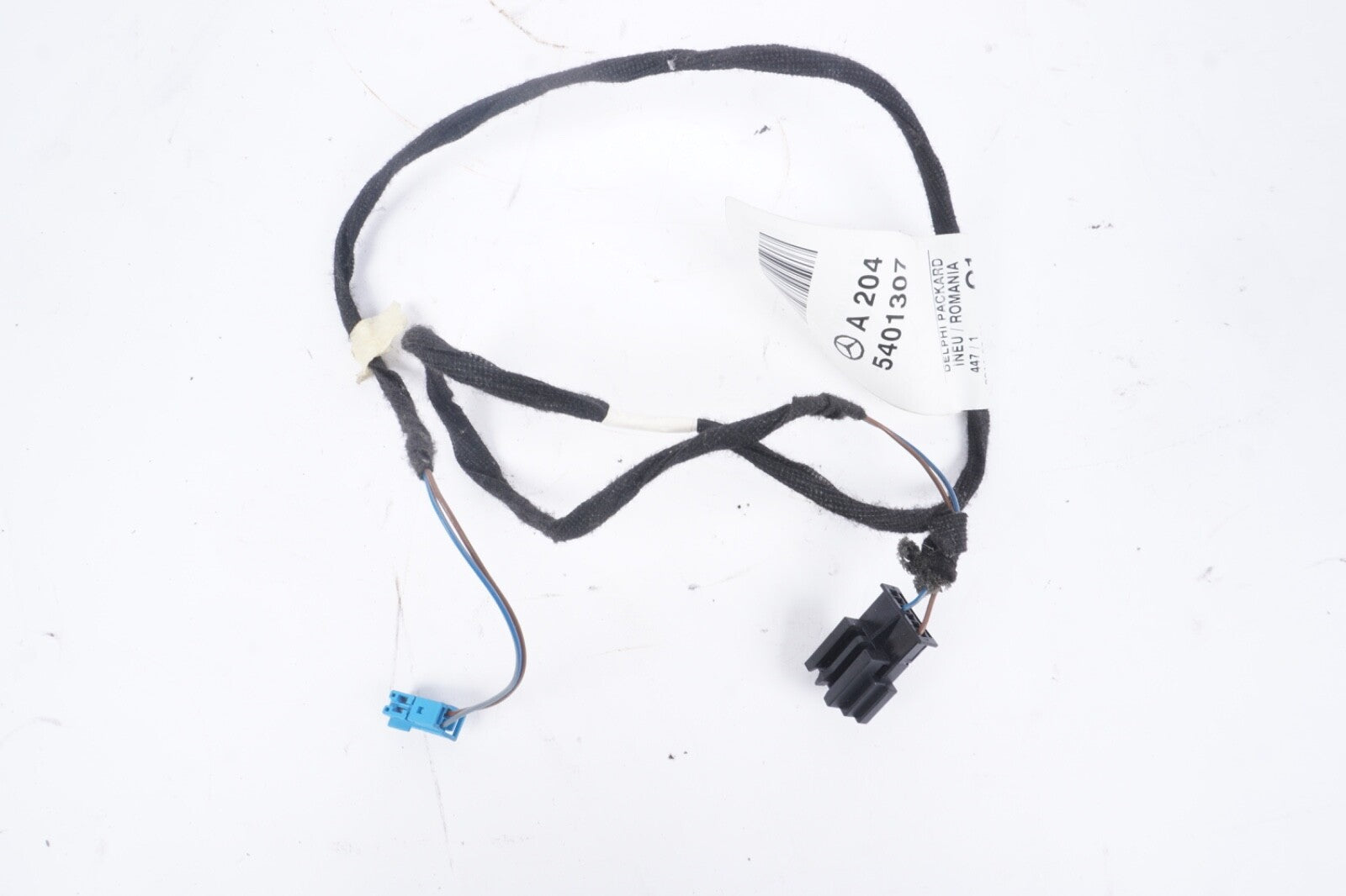 Central Console Wiring Plug A2045401307 08-15 Mercedes Benz W204 C300 C350