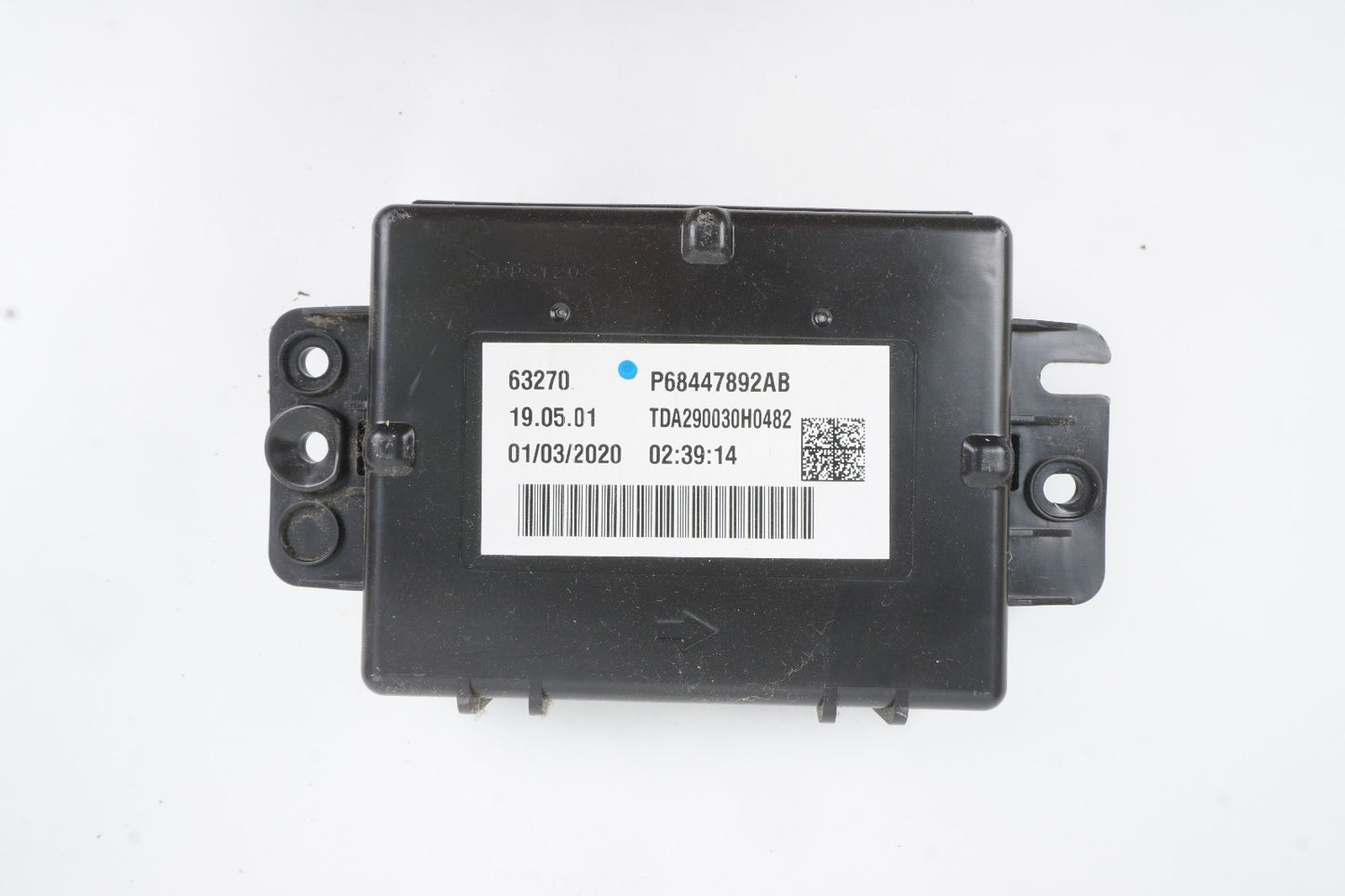 2018 - 2020 CHRYSLER PACIFICA A/C CLIMATE HEATER TEMPERATURE CONTROL MODULE OEM