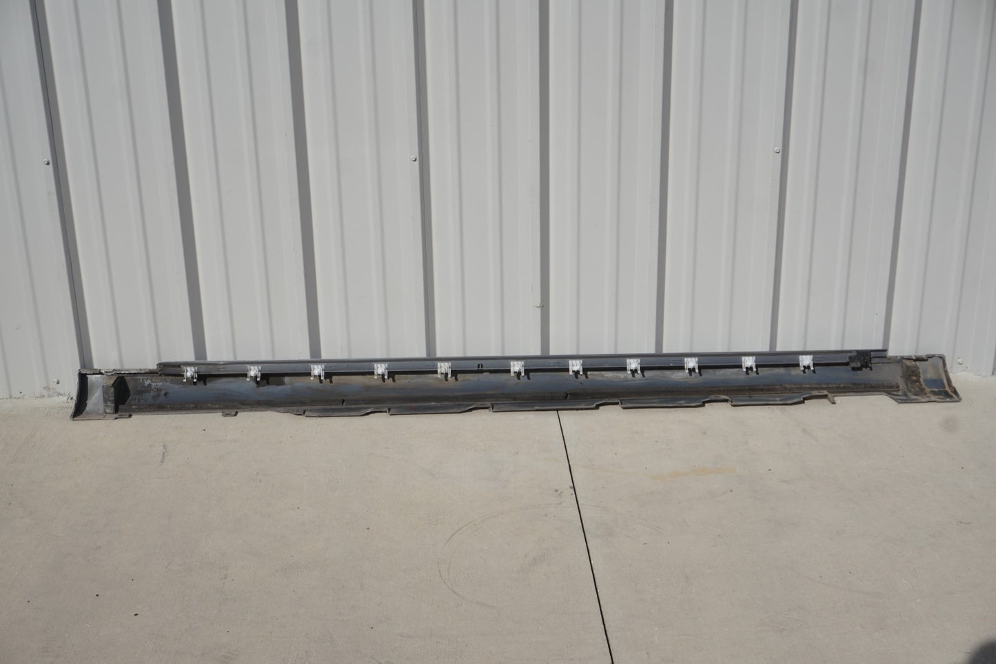 11-14 Audi A8L LONG Left Driver Side Rocker Panel Skirt Molding Trim OEM