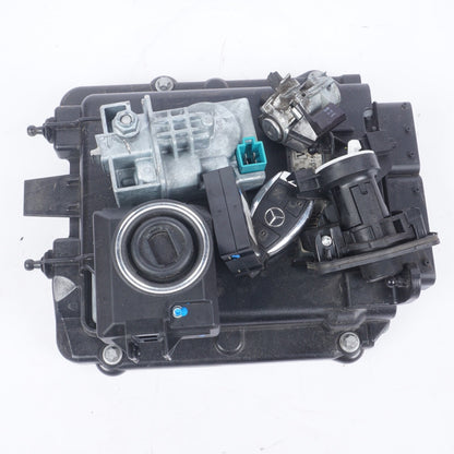 12-15 Mercedes W212 E350 C350 GLK350 ECU Engine Control  Ignition Lock Key