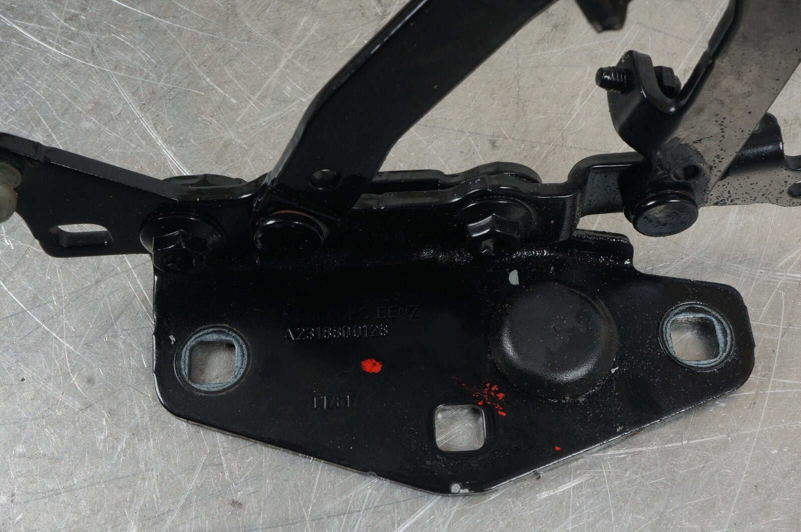 2013-2020 MERCEDES SL CLASS R231 - FRONT HOOD LEFT & RIGHT HINGES PAIR BLACK OEM