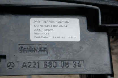 10-13 MERCEDES W221 S550 S350 DASHBOARD CONSOLE CD CHANGER PLAYER COVER OEM