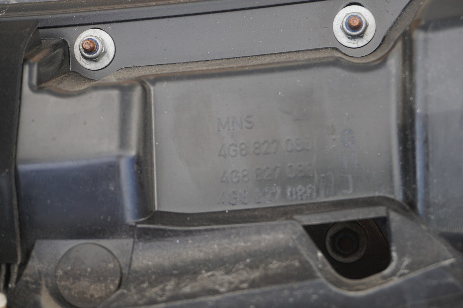 2012 - 2017 AUDI S7 A7 Rear Trunk Lid Spoiler Mount w/ Tail Light OEM
