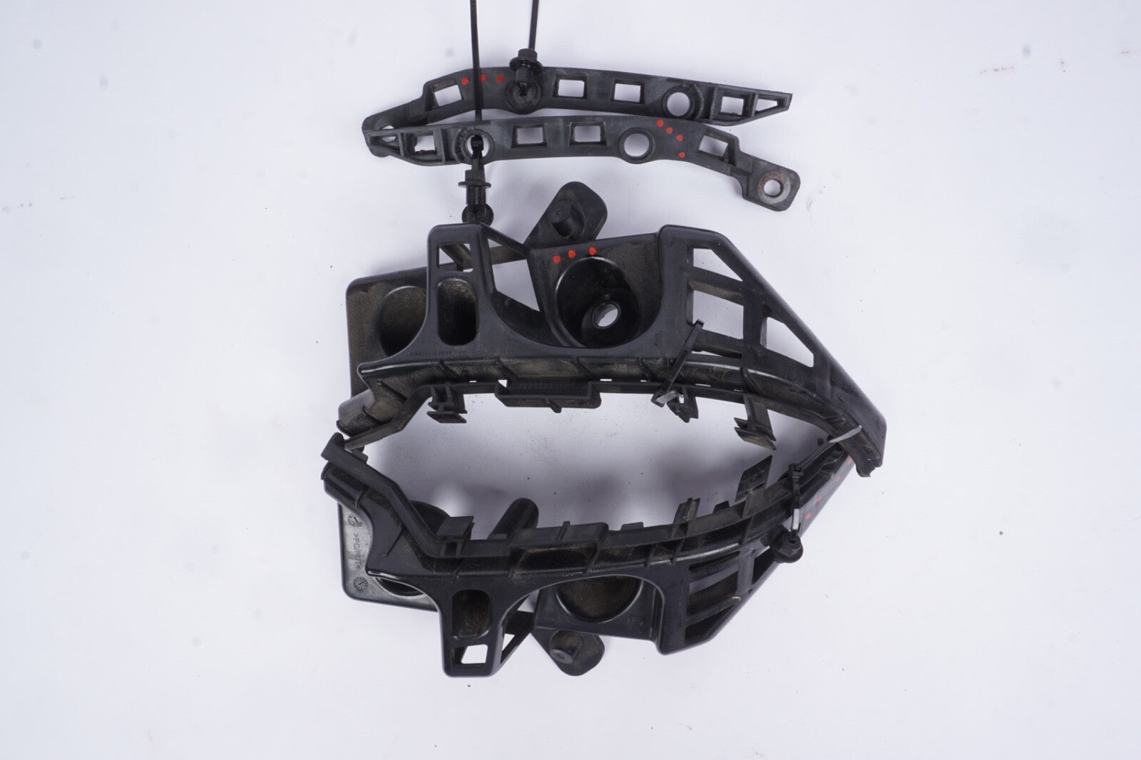 2015-2020 MERCEDES GLA250 X156 REAR BUMPER LEFT RIGHT SIDE MOUNT BRACKET SUPPORT