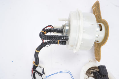 2010-2017 BMW 550I GT 750li F07 4.4L FUEL PUMP SENDING UNIT OEM