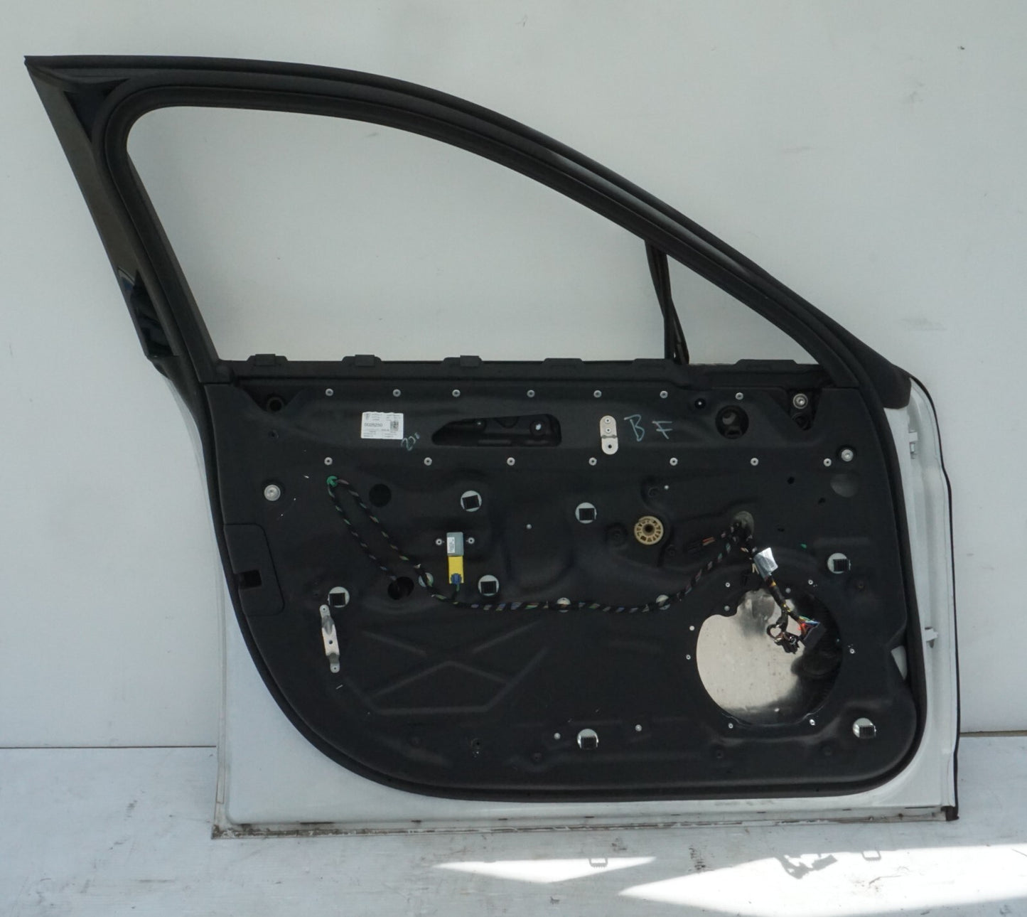 10 - 16 PORSCHE PANAMERA FRONT LEFT DRIVER SIDE DOOR SHELL OEM