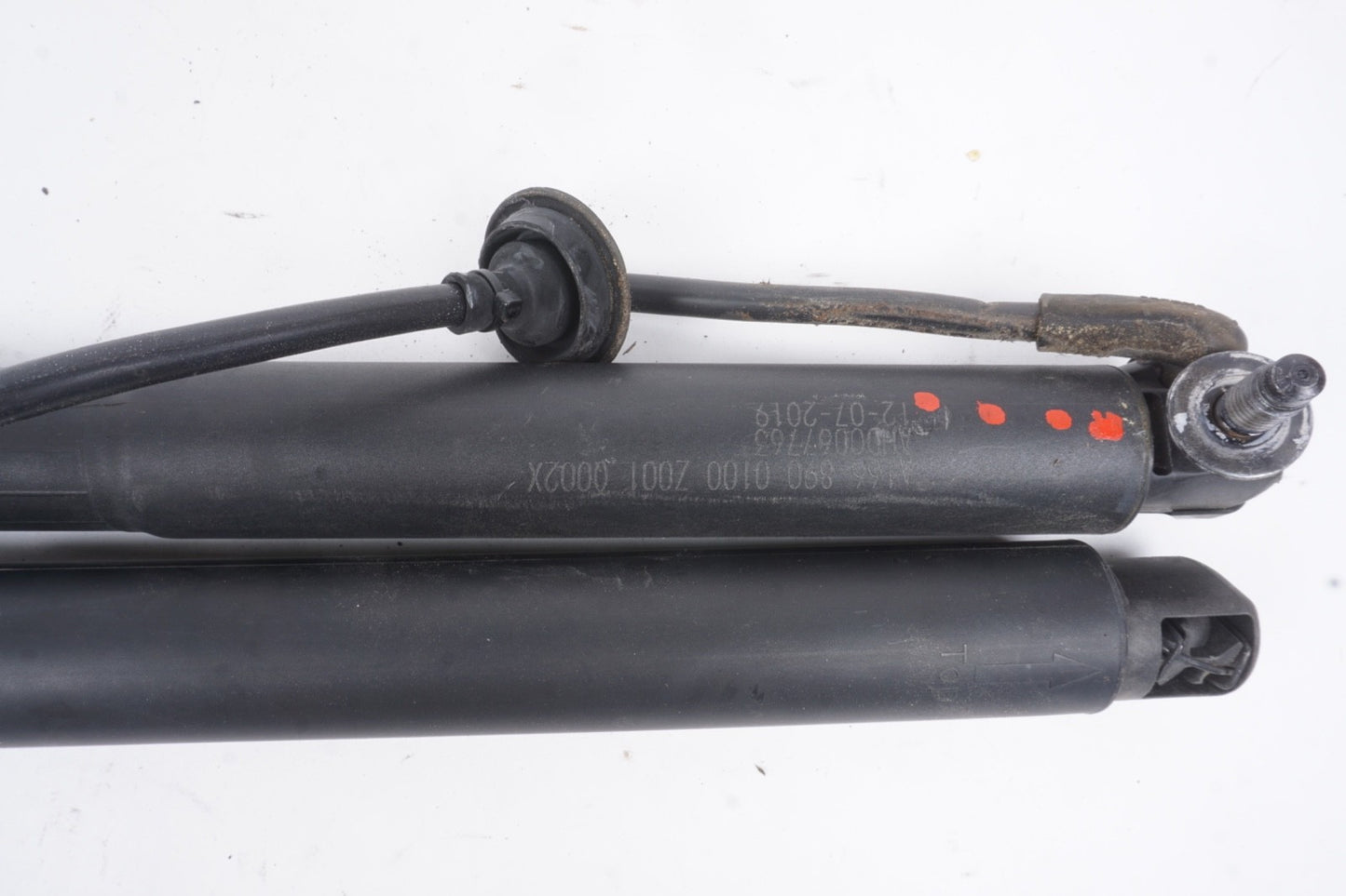 2013 - 2016 Mercedes-Benz GL63 AMG X166 Left And Right Trunk Lid Shock Strut Set