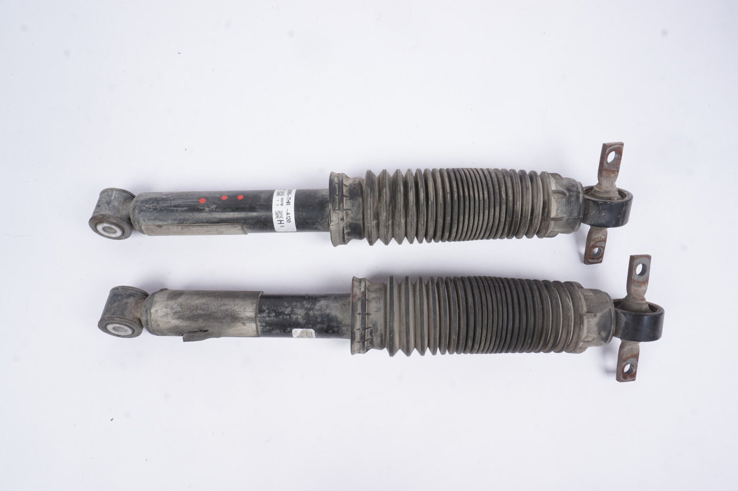 18 - 24 Honda Odyssey Rear Shock Strut Absorber Left & Right  OEM