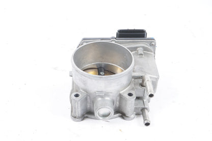 2014 - 2016 Toyota Highlander 3.5l Throttle Body 22030-0P050 OEM