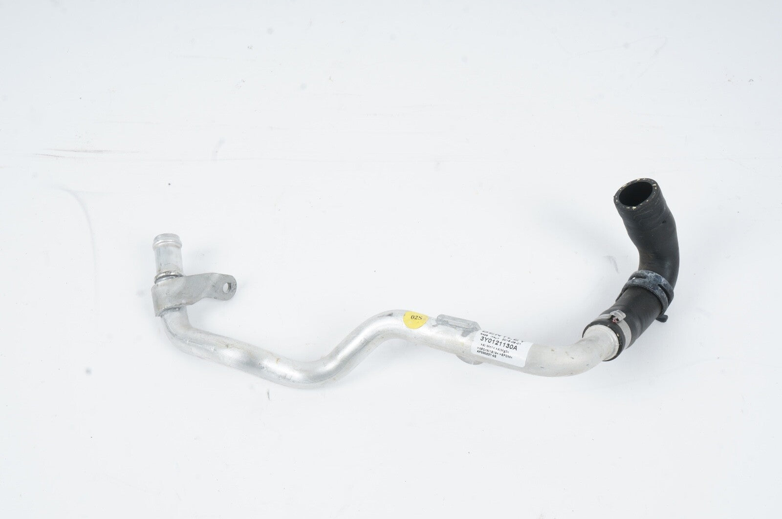 2010 - 2020 Bentley Mulsanne Engine Heater Water Coolant Hose Pipe Line