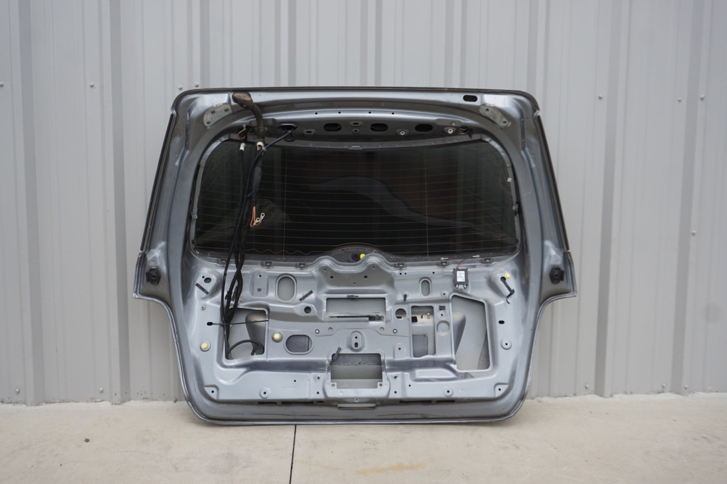 06-11 Mercedes W164 ML500 ML350 ML63 Rear Hatch Tailgate Liftgate LOCAL PICK UP