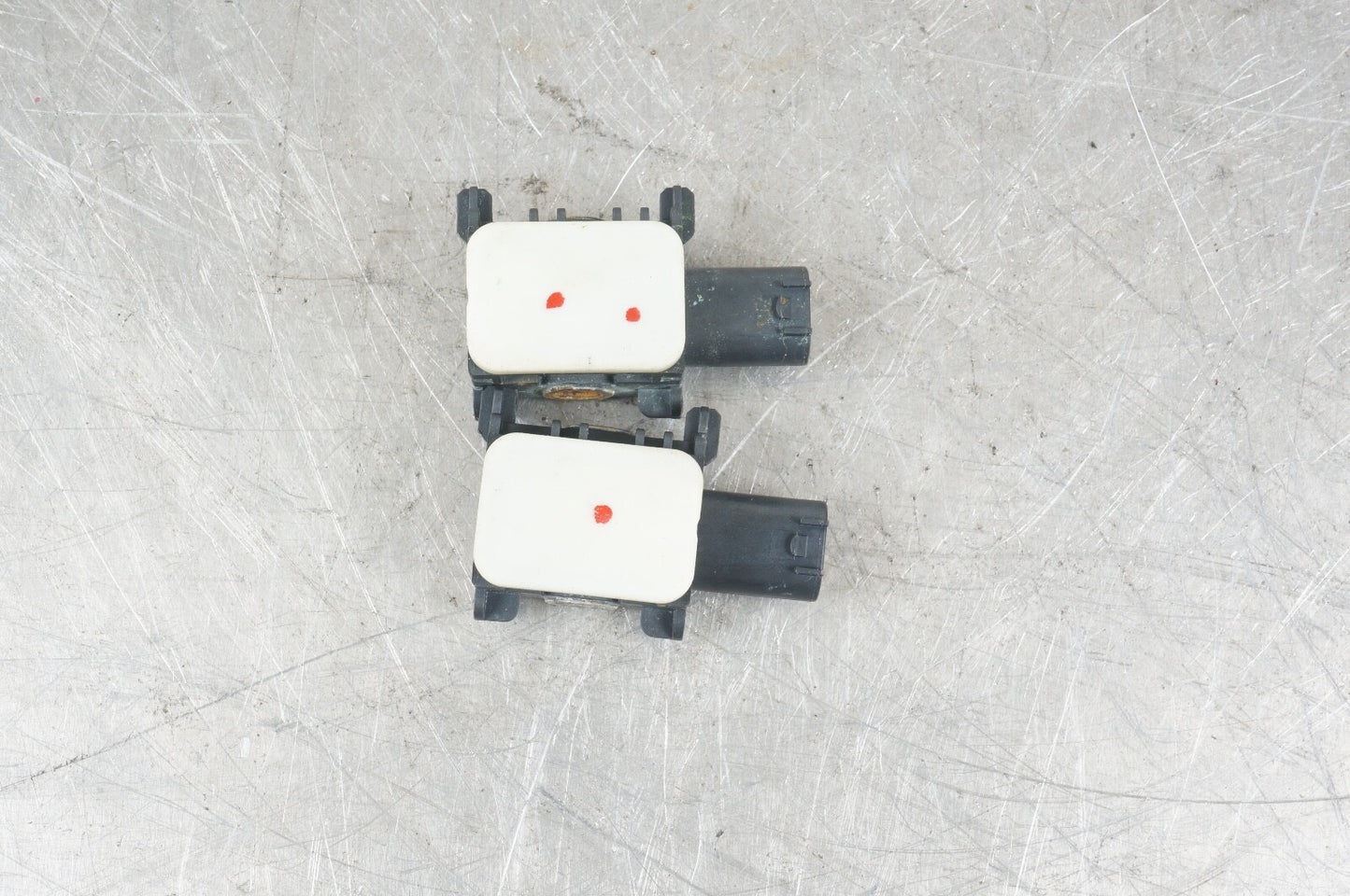 06-12 Mercedes CL600 CL550 S550 W221 OEM Sensor 0038202826 Set Of 2