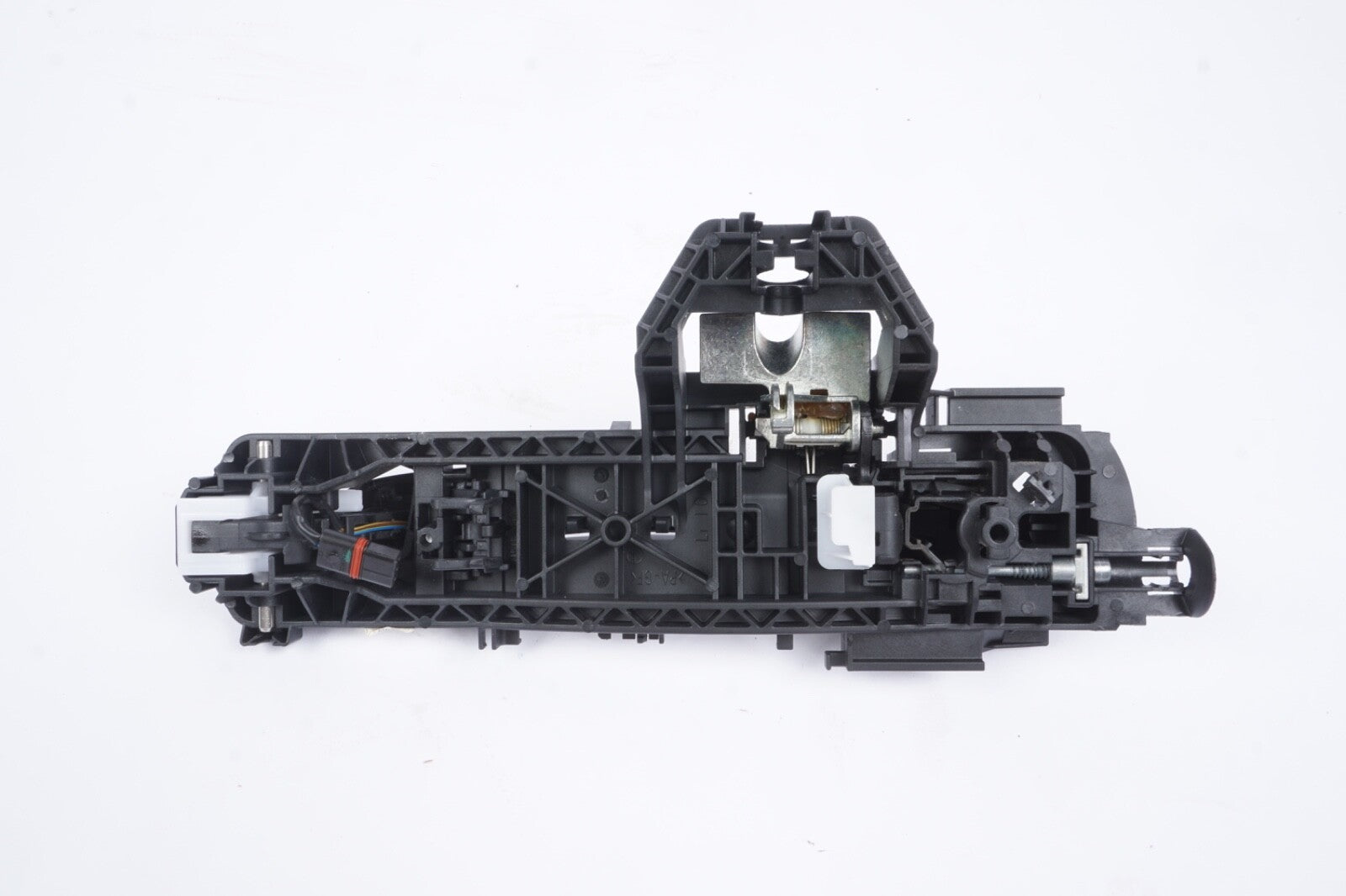 2015 - 2020 MERCEDES GLA250 X156 REAR LEFT SIDE EXTERIOR DOOR HANDLE OEM