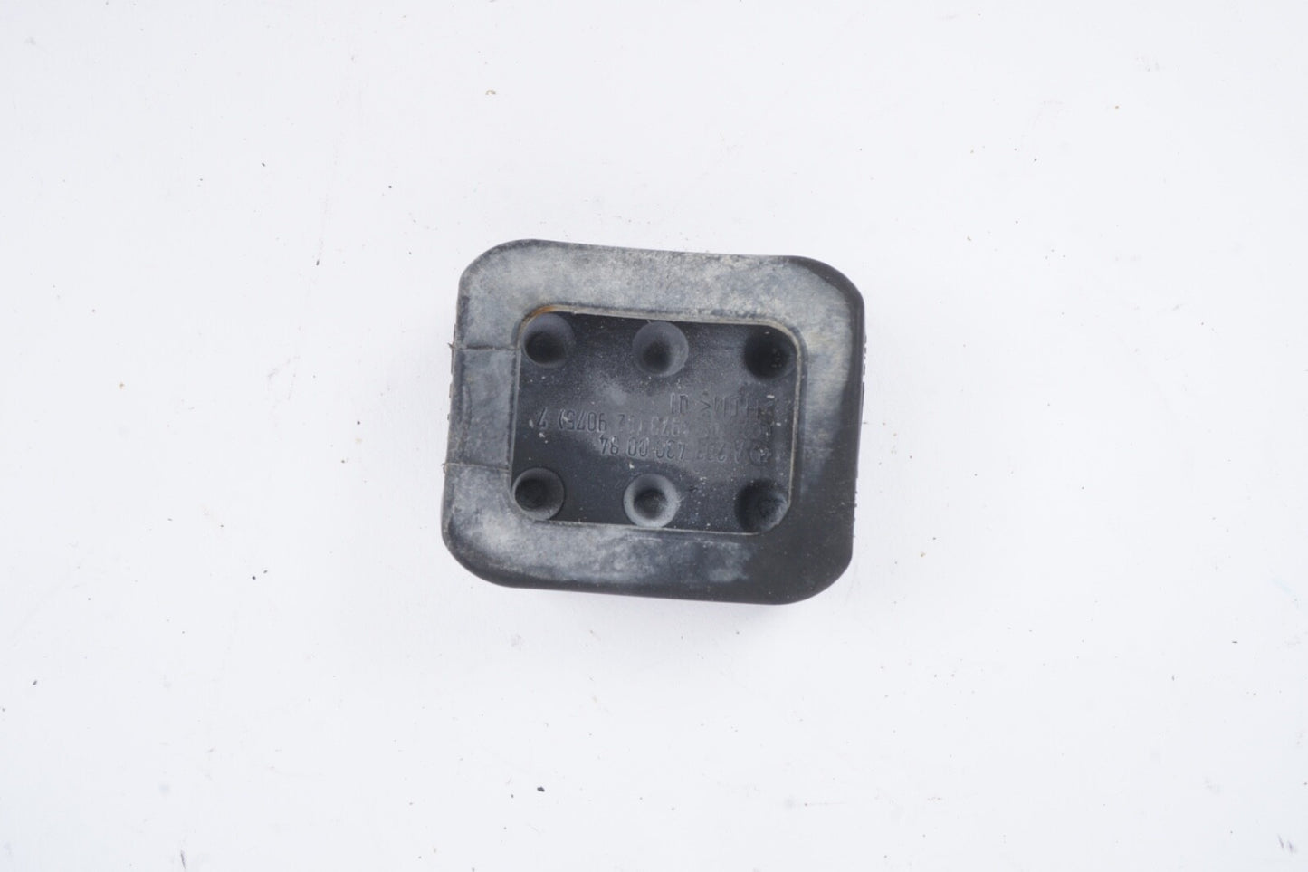 10-17 Mercedes W207 E350 E550 Parking Brake Pedal Pad 2034300084 OEM