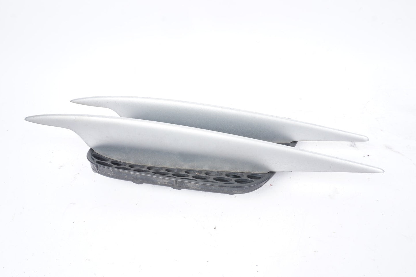 03-08 Mercedes R230 SL500 Fender Grill Grille Vent Left & Right OEM