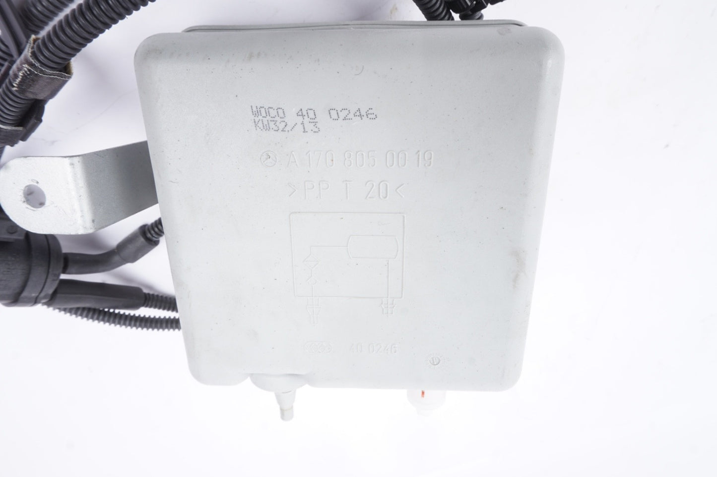 2014 - 2017 MERCEDES S550 W222 VACUUM VALVE PUMP CONTROL MODULE OEM A1708050019