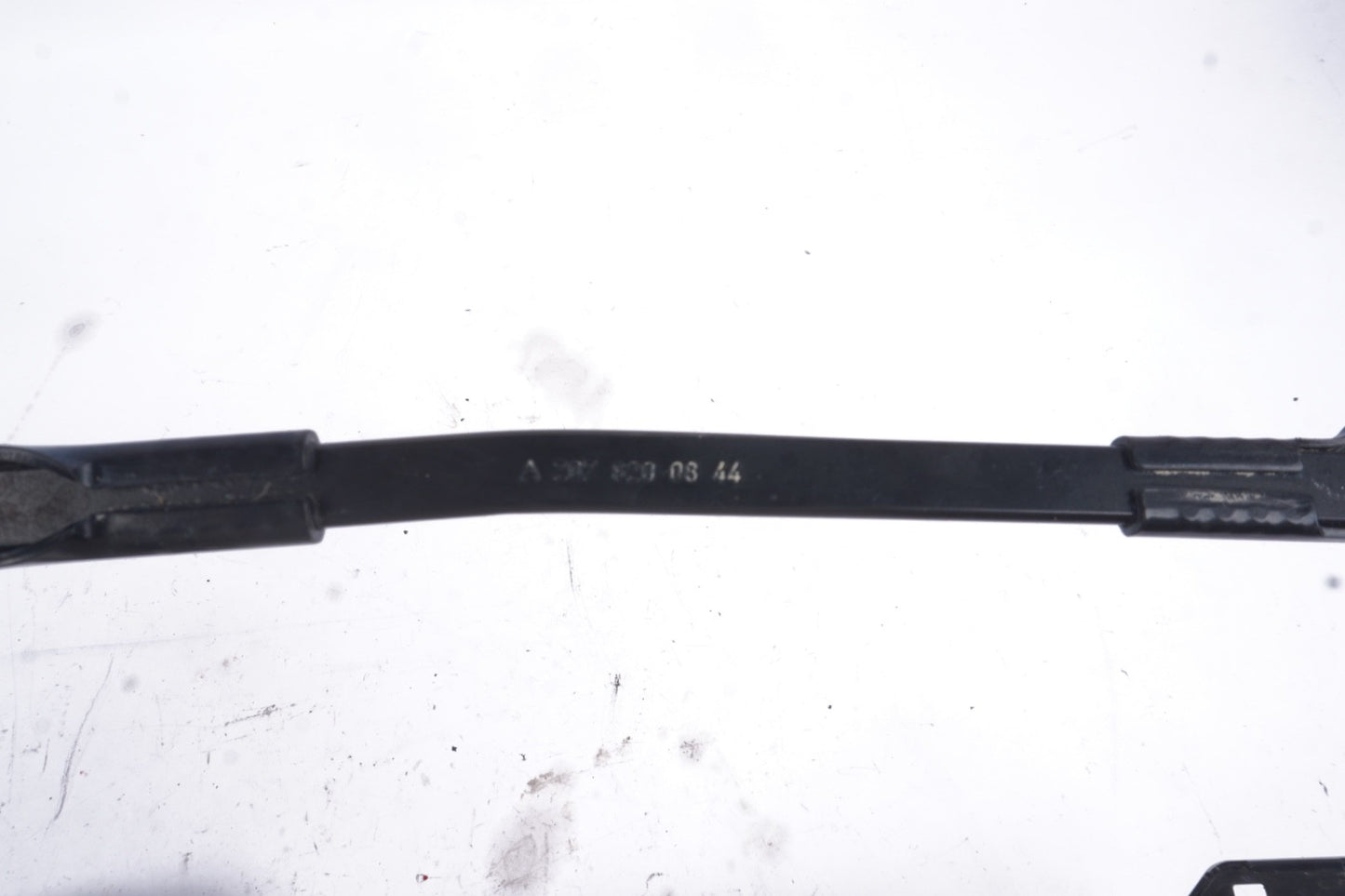 10-13 Mercedes Benz E350 Coupe Convert Left Right Front Windshield Wiper Arm OEM
