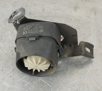 07-13 Mercede W221 S550 S63 AMG Anti Theft Alarm Horn Siren 2218701391 OEM