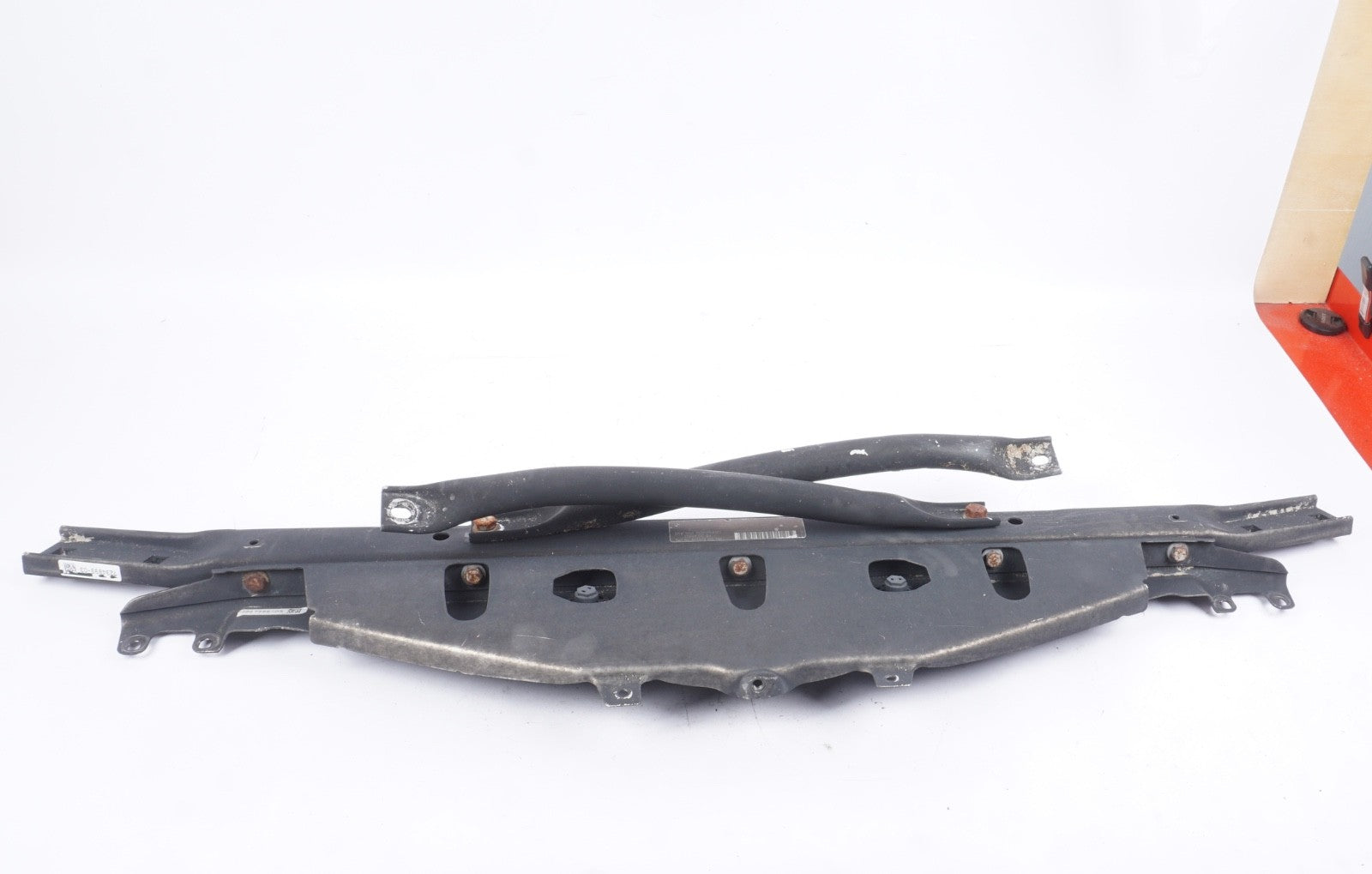 12-19 BMW F12 650i 640i M6 Upper Radiator Core Support Tie Bar 7267356 OEM