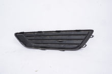 2015-2018 FORD FOCUS RH FOG LIGHT COVER PANEL OEM F1EB-19952-AA