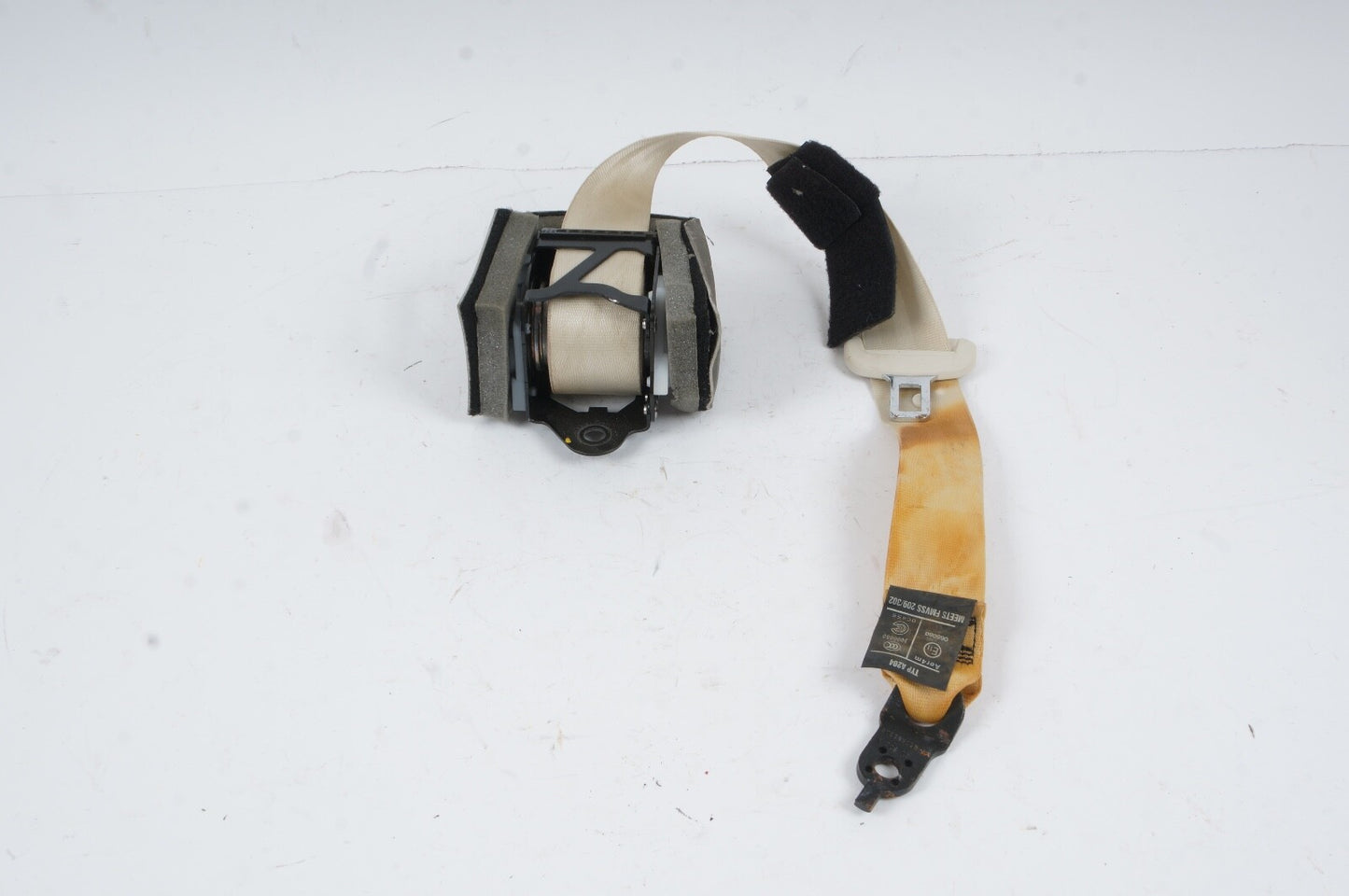10-20 BENTLEY MULSANNE REAR CENTER PASSENGER SIDE SEAT BELT RETRACTOR RIGHT ASSY