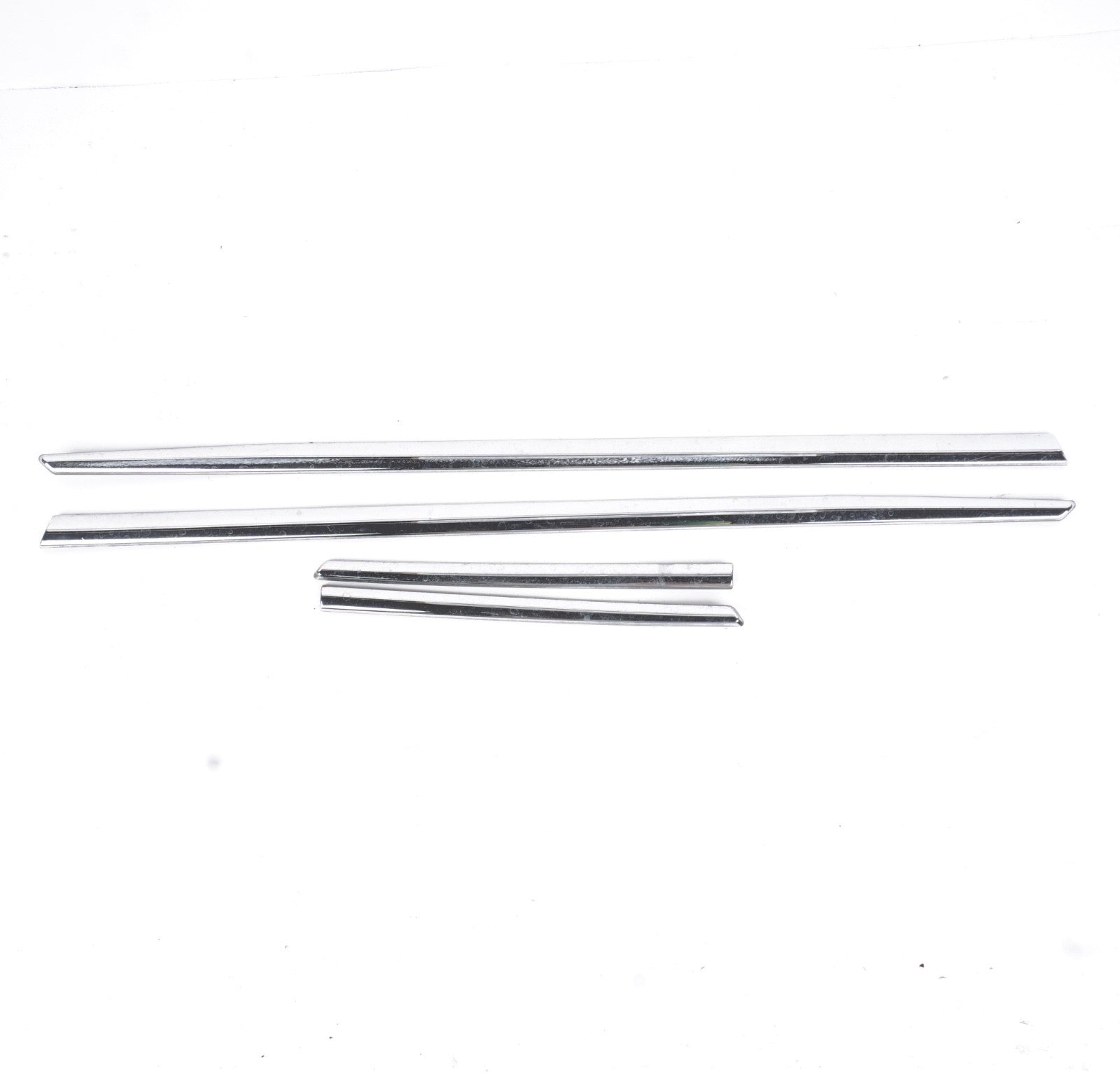 2011 - 2017 Mercedes E350 Convertible Rear Left Right Quarter Molding Chrome OEM