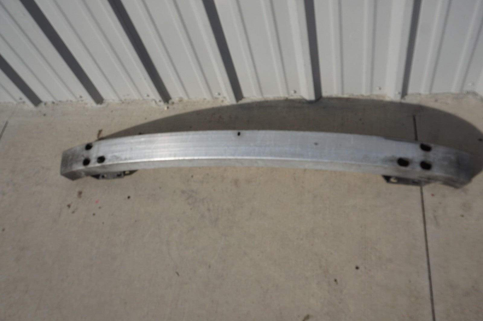 2014 - 2020 Maserati Ghibli Rear Bumper Impact Reinforcement Bar Beam Rebar OEM