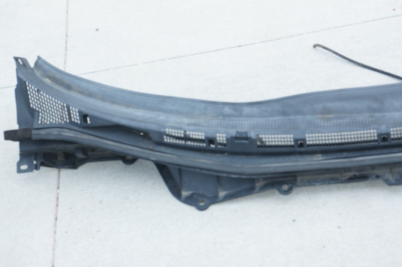 Genuine Nissan Quest Cvr Cowl Top 668621JA1A / 66862-1JA1A OEM