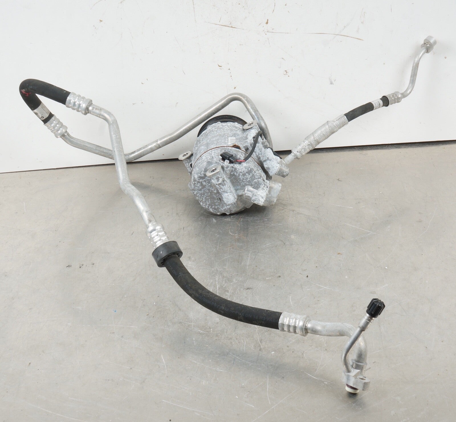 2007 2008 2009 2010 2011 2012 2013 BMW 328i AC Compressor Coupe N51 Engine